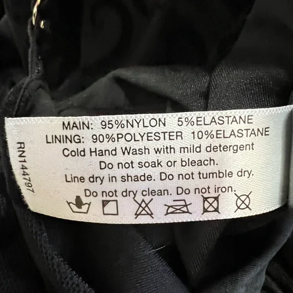 Blackmilk Flocktapus Sheer Midaxi Dress ~ LIMITED Black Size Large - Picture 16 of 16